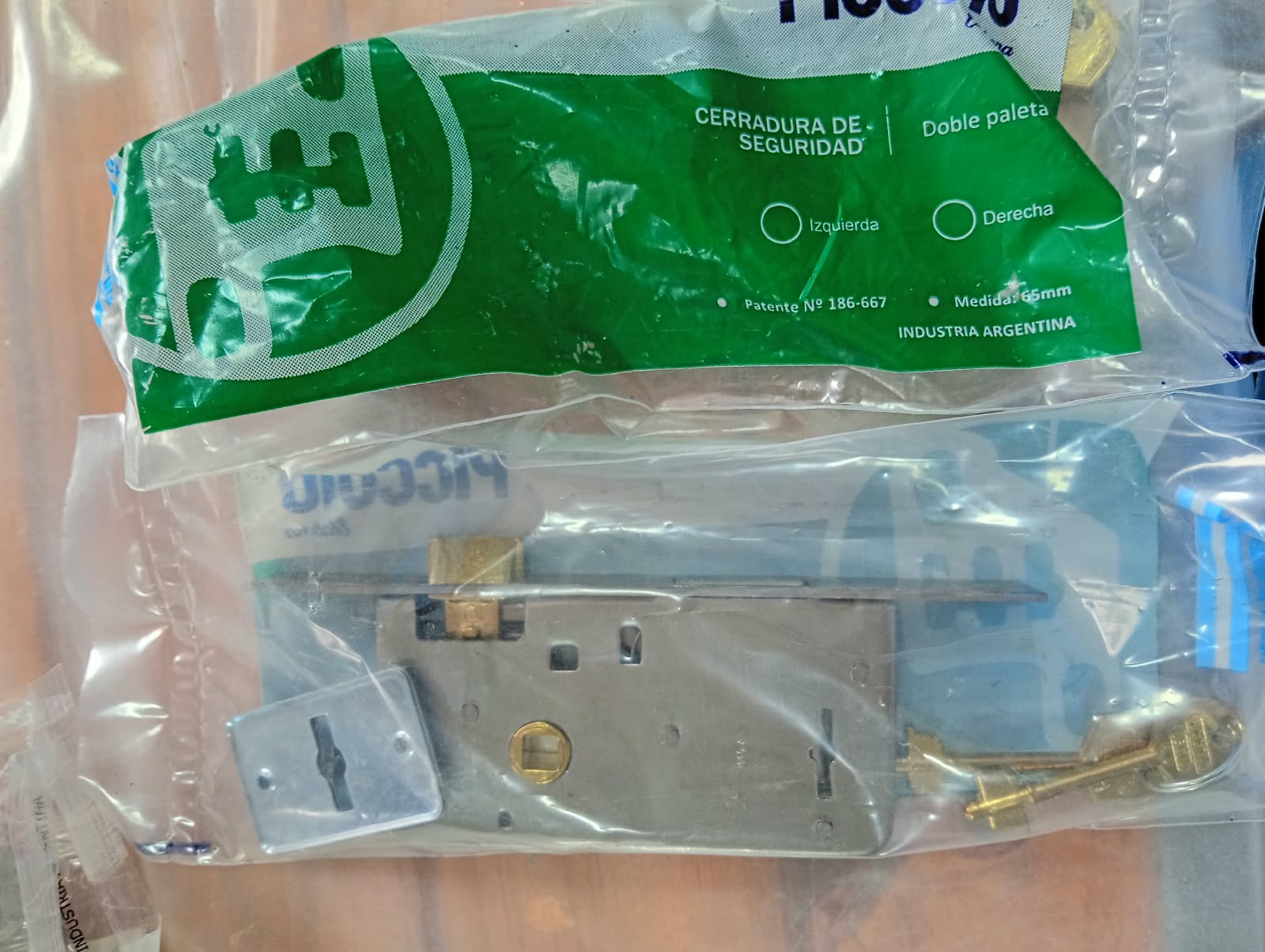 CERRADURA PICCOLO DE PUERTA DE FRENTE LLAVE PALETA_0