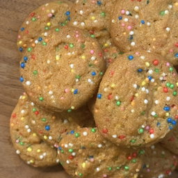 Dot Cookies