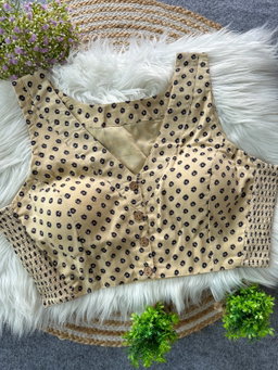 BUTTI ELASTIC SLEEVELESS BLOUSE 