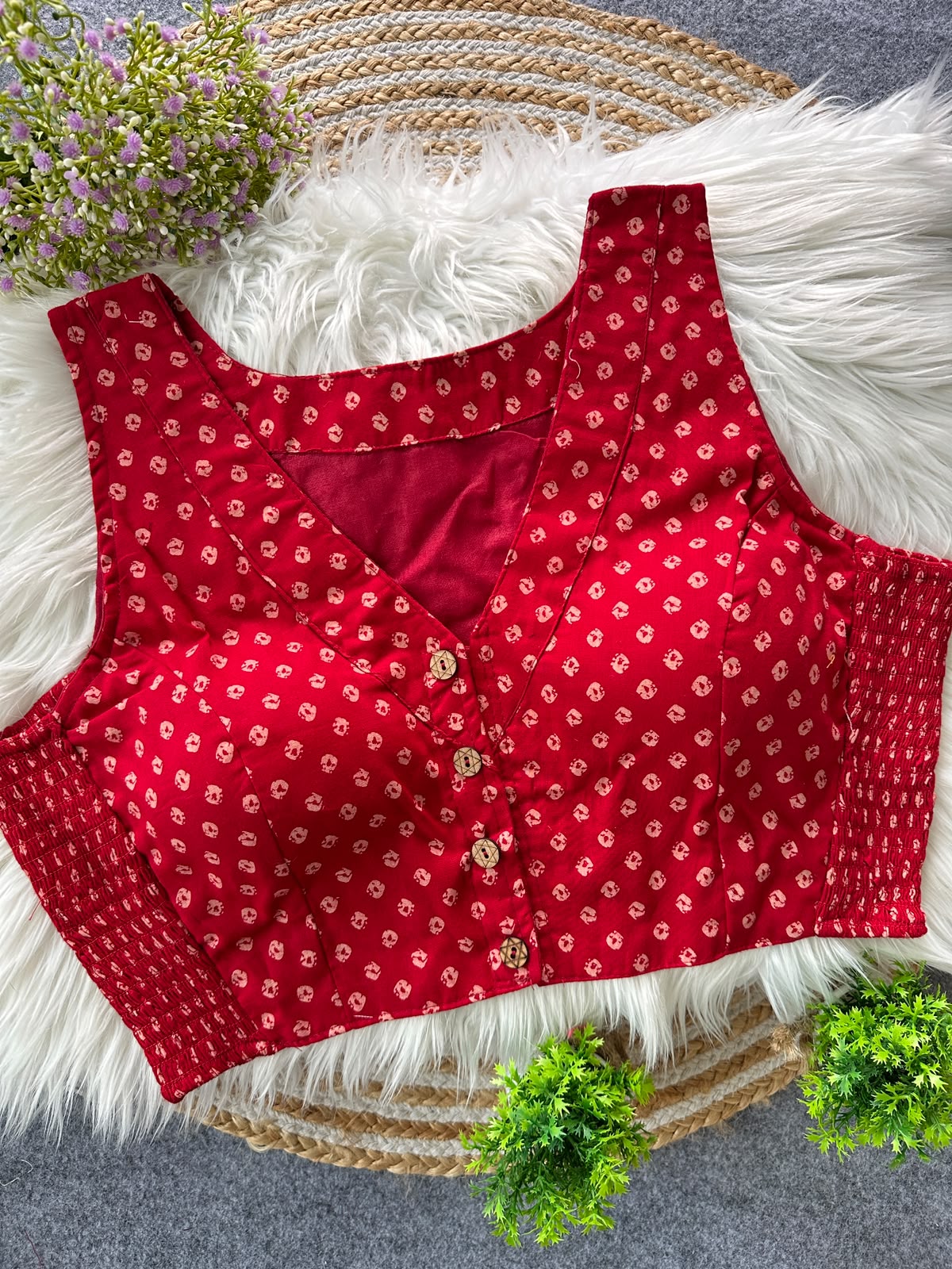 BUTTI ELASTIC SLEEVELESS BLOUSE _4