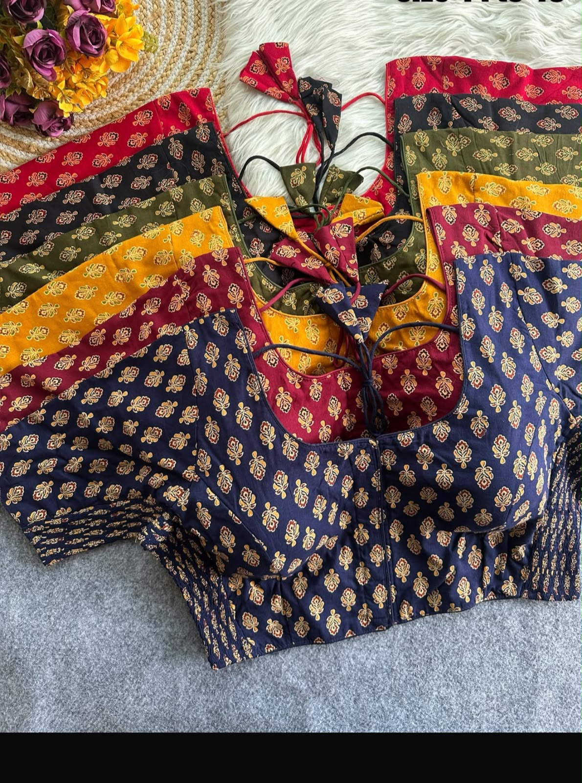 AJRKH BUTTI ELASTIC BLOUSE 