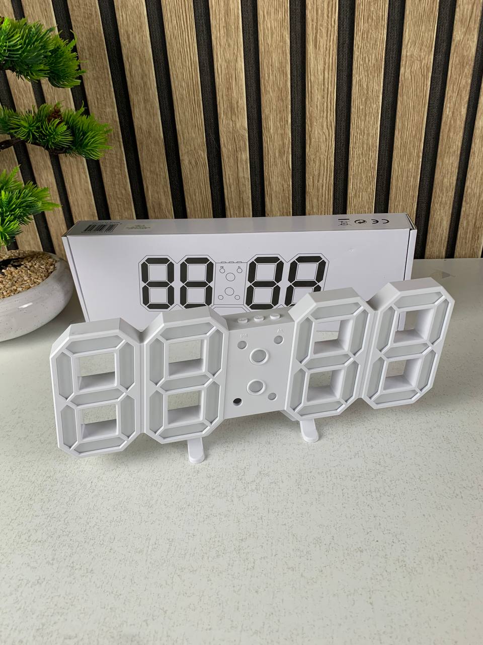 Horloge Murale numérique LED Blanche 3D GH0720L – ساعة رقمية تصميم ثلاثي الأبعاد_1