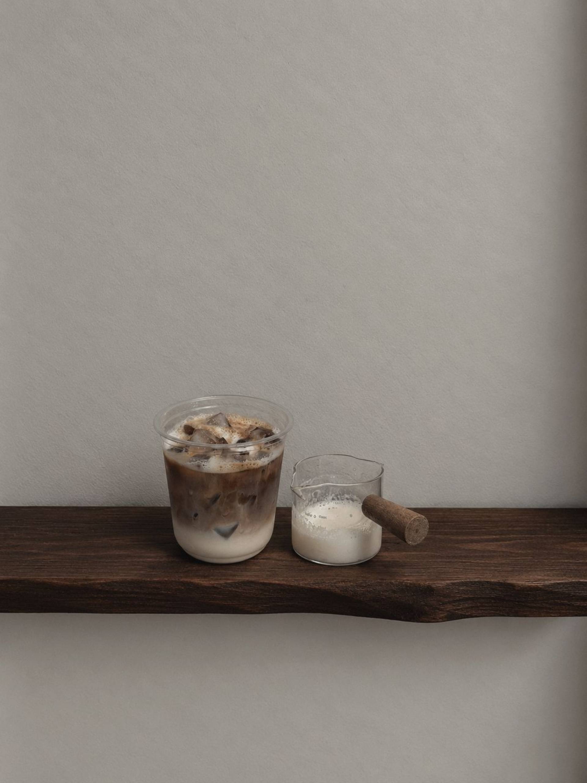 Iced Vanilla Latte_0