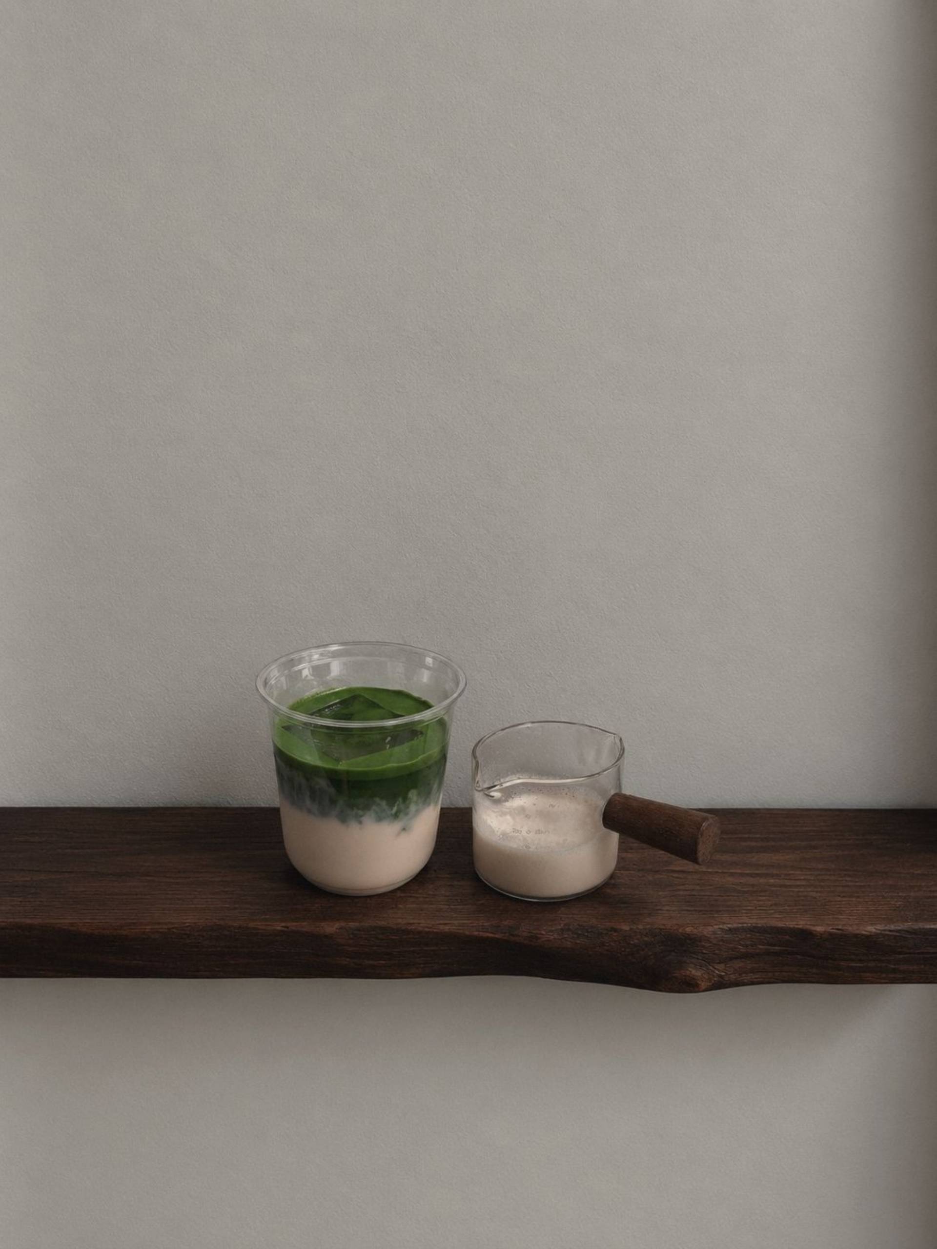 Iced Classic Matcha Latte_0