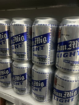 San Mig Light 330ml