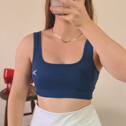 Top deportivo NUEVO