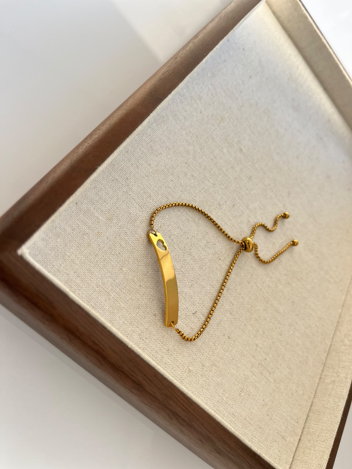 Her Identity Bracelet_4