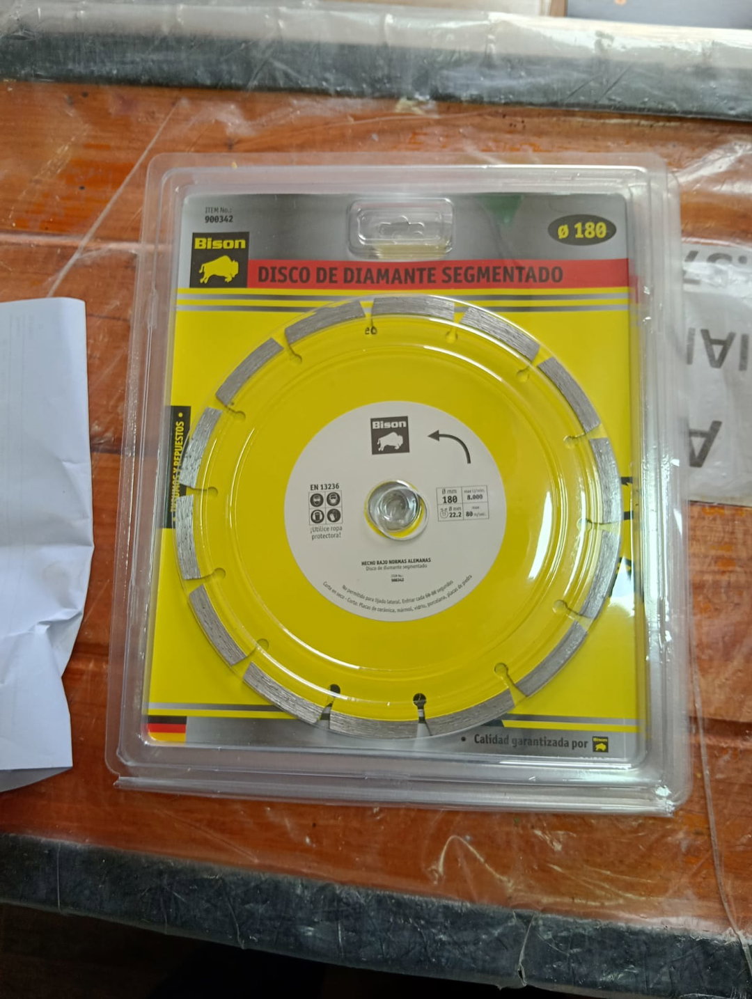 DISCO DIAMANTADO PARA PARED 180 MM