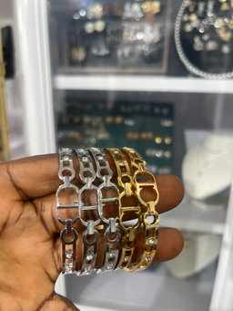 Glitz CD Crystal Link Bangle - Gold & Silver