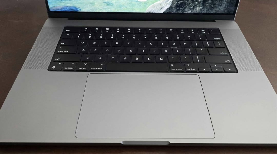 MacBook Pro 16-inch_5