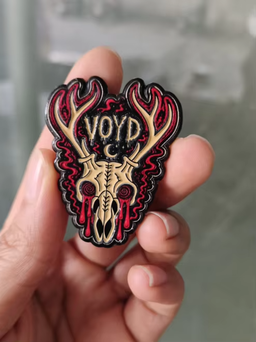 Pre-order VOYD glow pin LE/100