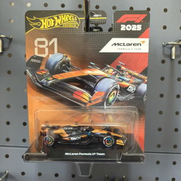 Hot Wheels Premium F1 McLaren #81