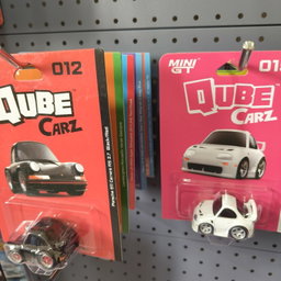 MiniGT Qube Carz