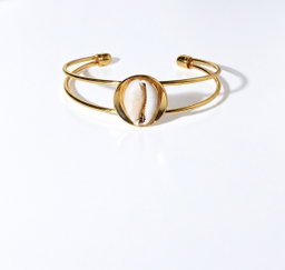 Cowrie cuff