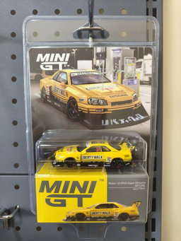 MiniGT #1182 Nissan LB-ER34