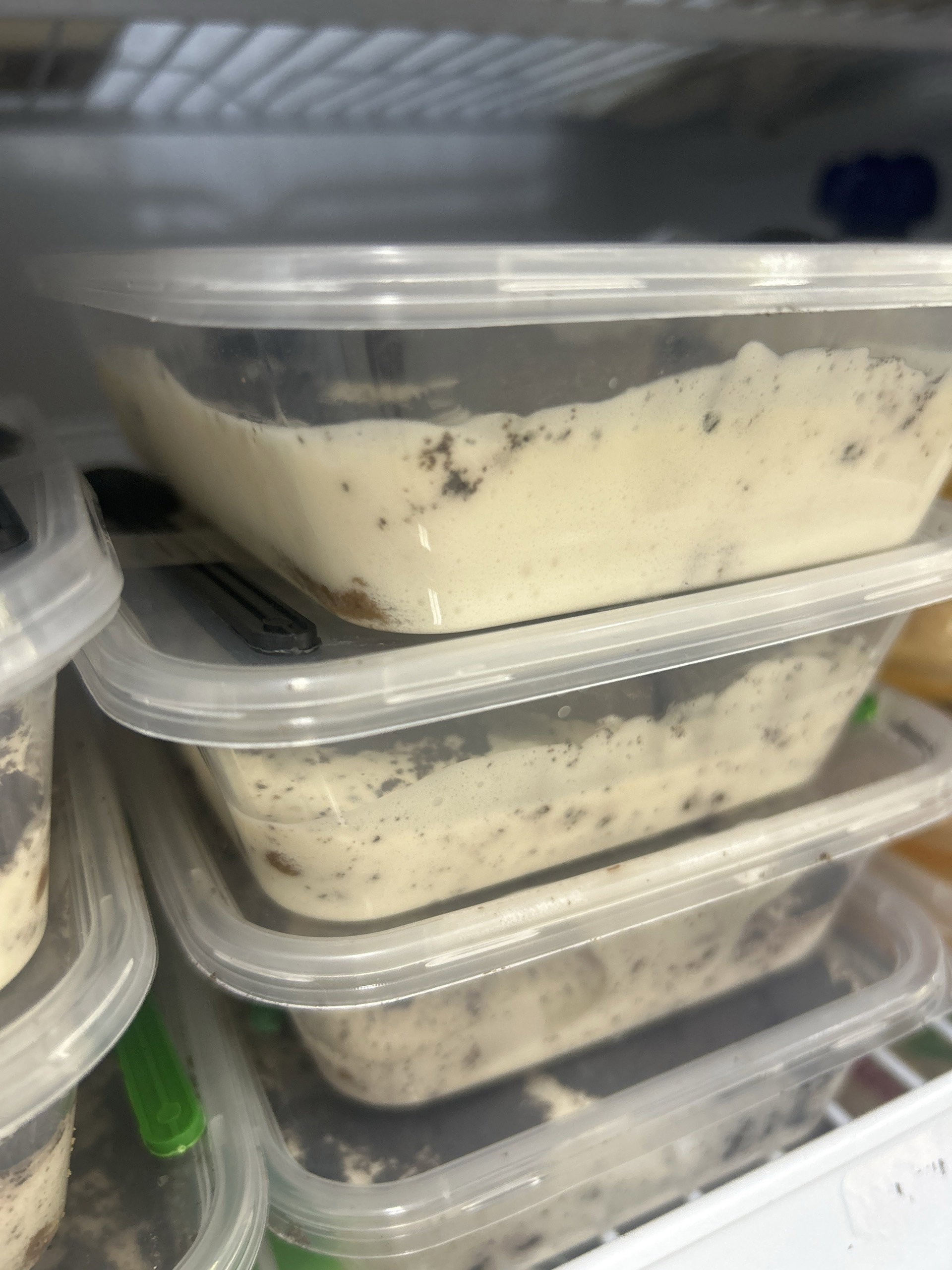 Cookies and Cream float_0