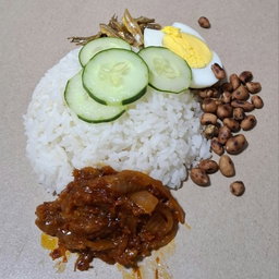Kampong Nasi Lemak