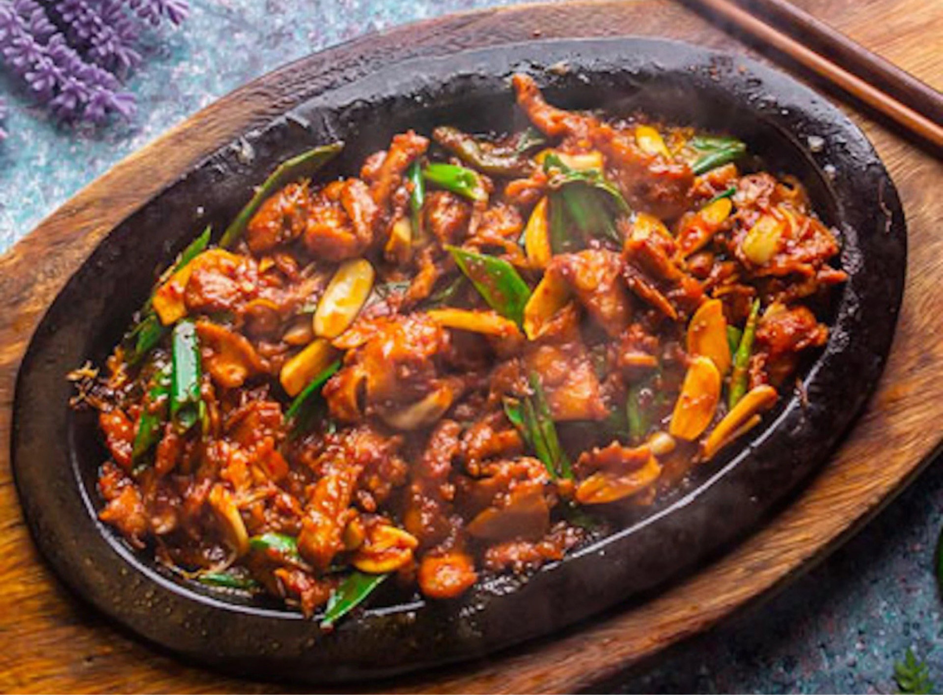 Chicken Sizzling ( 3 - 4 pax)