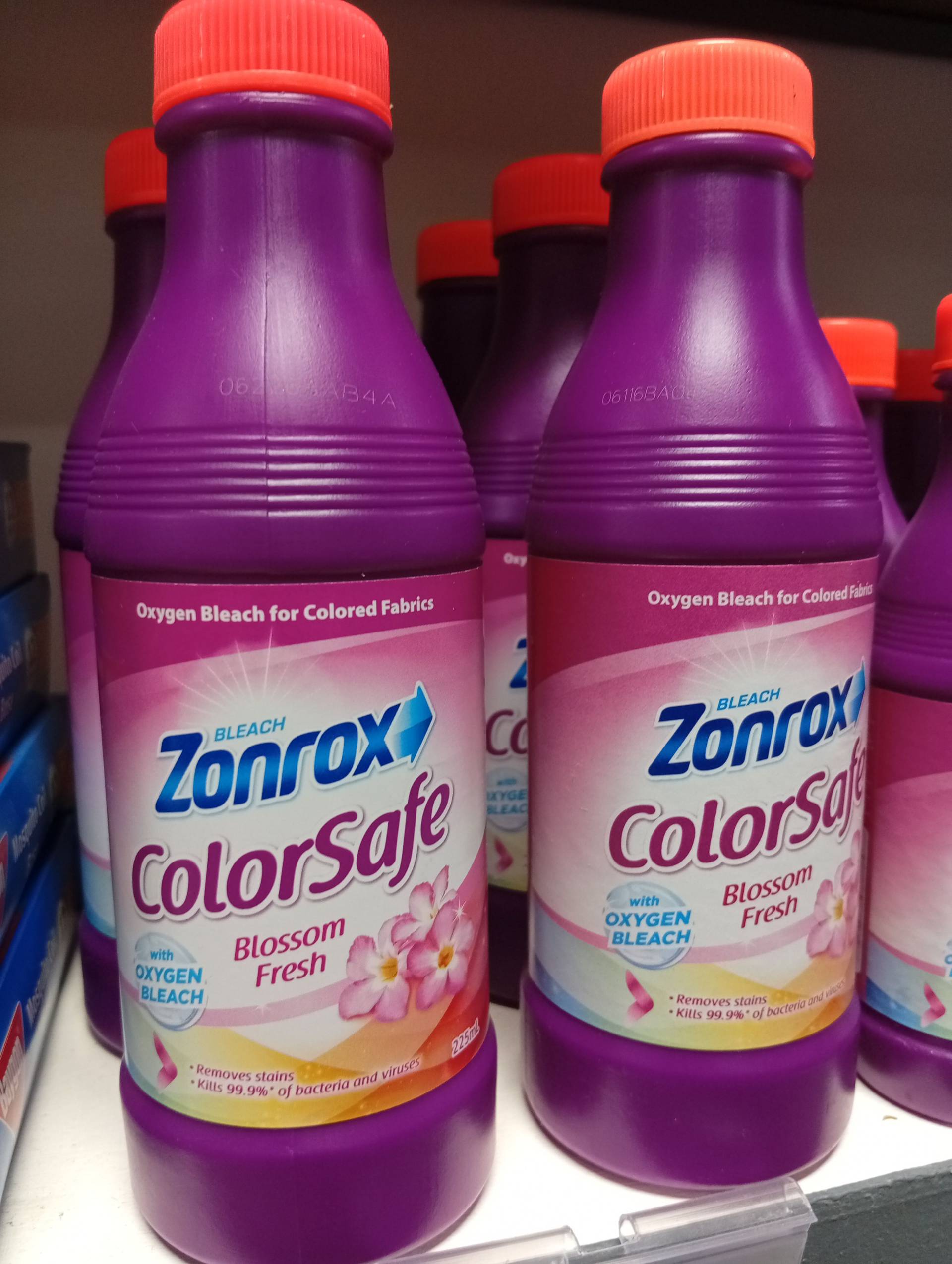 zonrox colorsafe 225ml