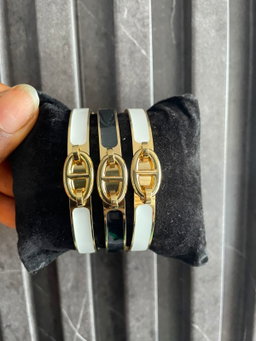 Glitz Black & white Enamel Bangle