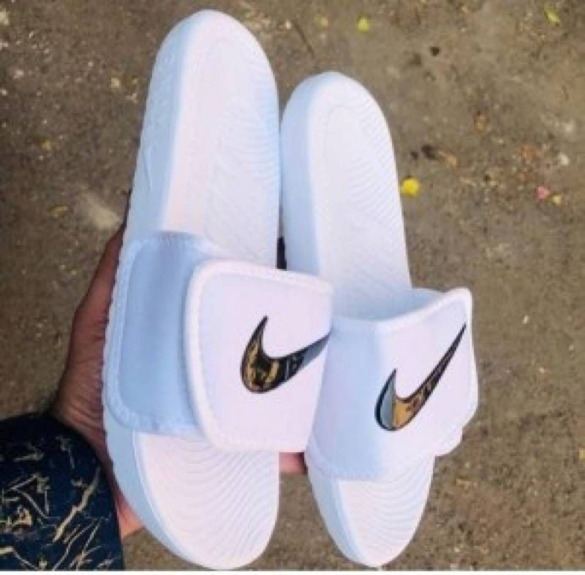 ALL-WHITE ESSENTIAL 🤍 ADJUSTABLE VELCRO FIT ⚡_0