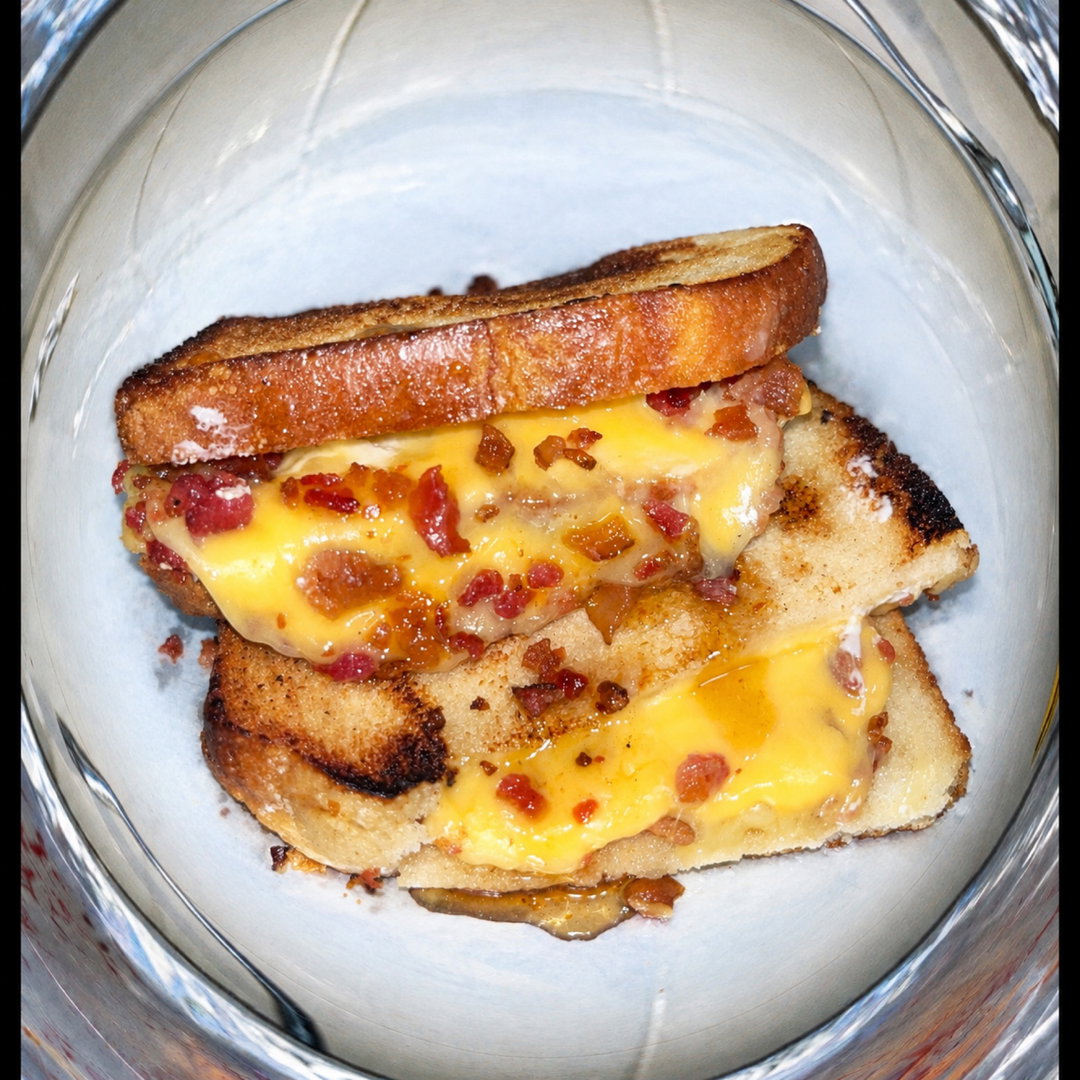 HOT HONEY CHEESE SANDO