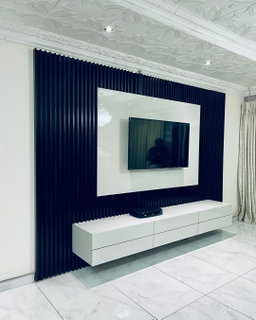 1.6M FLOATING TV STAND WHITE GLOSS