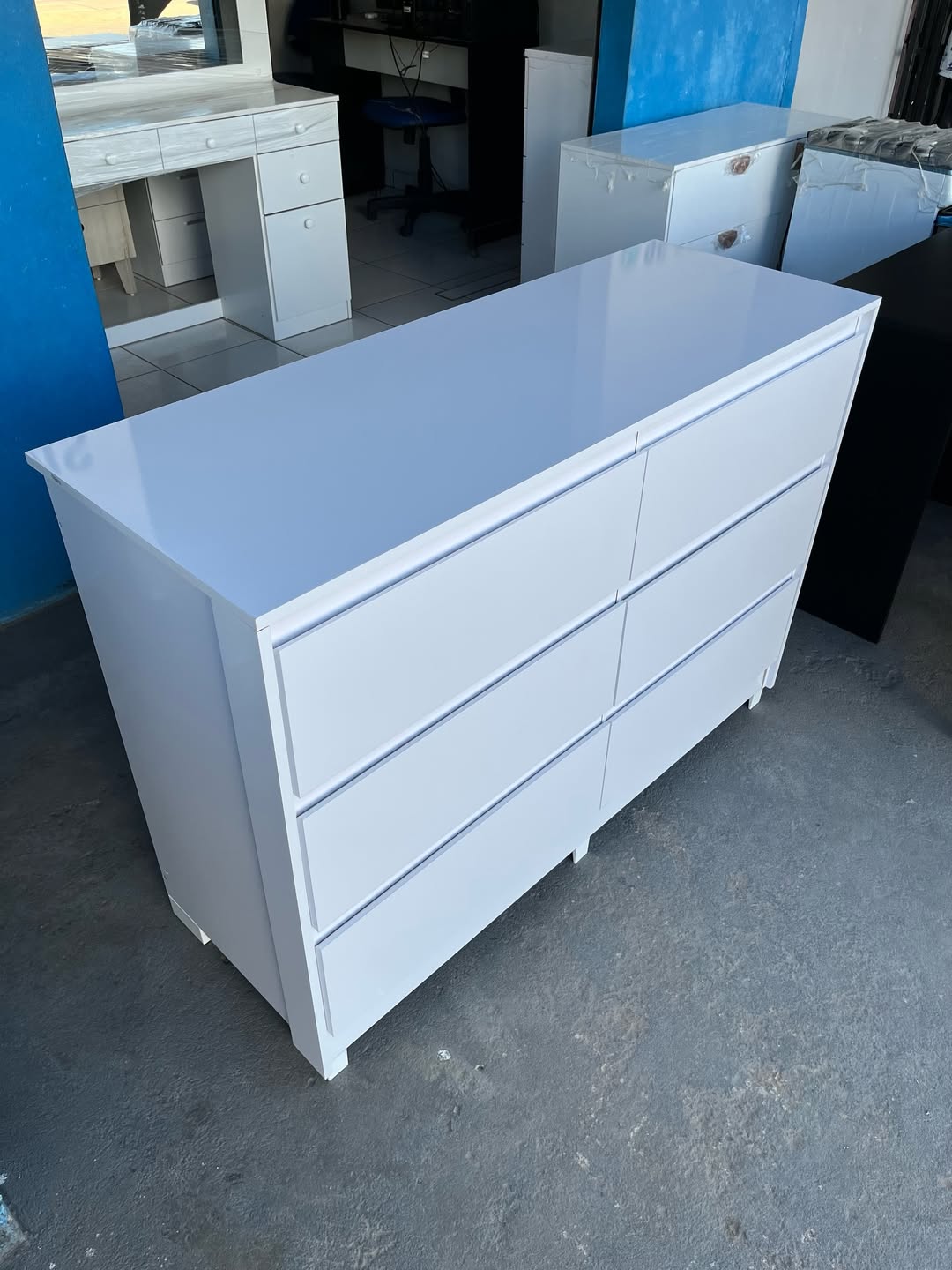 6 DRAWER LONG CHEST WHITE GLOSS