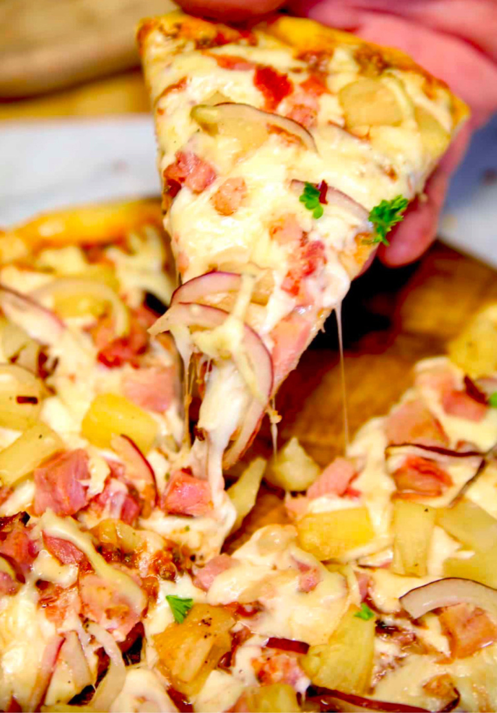 Hawaiian Pizza Family