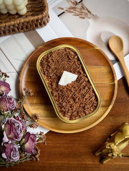 Chocolate Hazelnut Cake Box