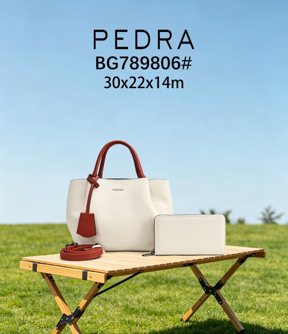 Medium structured tote / top-handle handbag soft, curved silhouette with cinched/pleated side folds_8