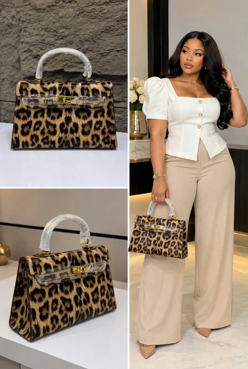 Classic Structured Mini Top-Handle Handbag_1