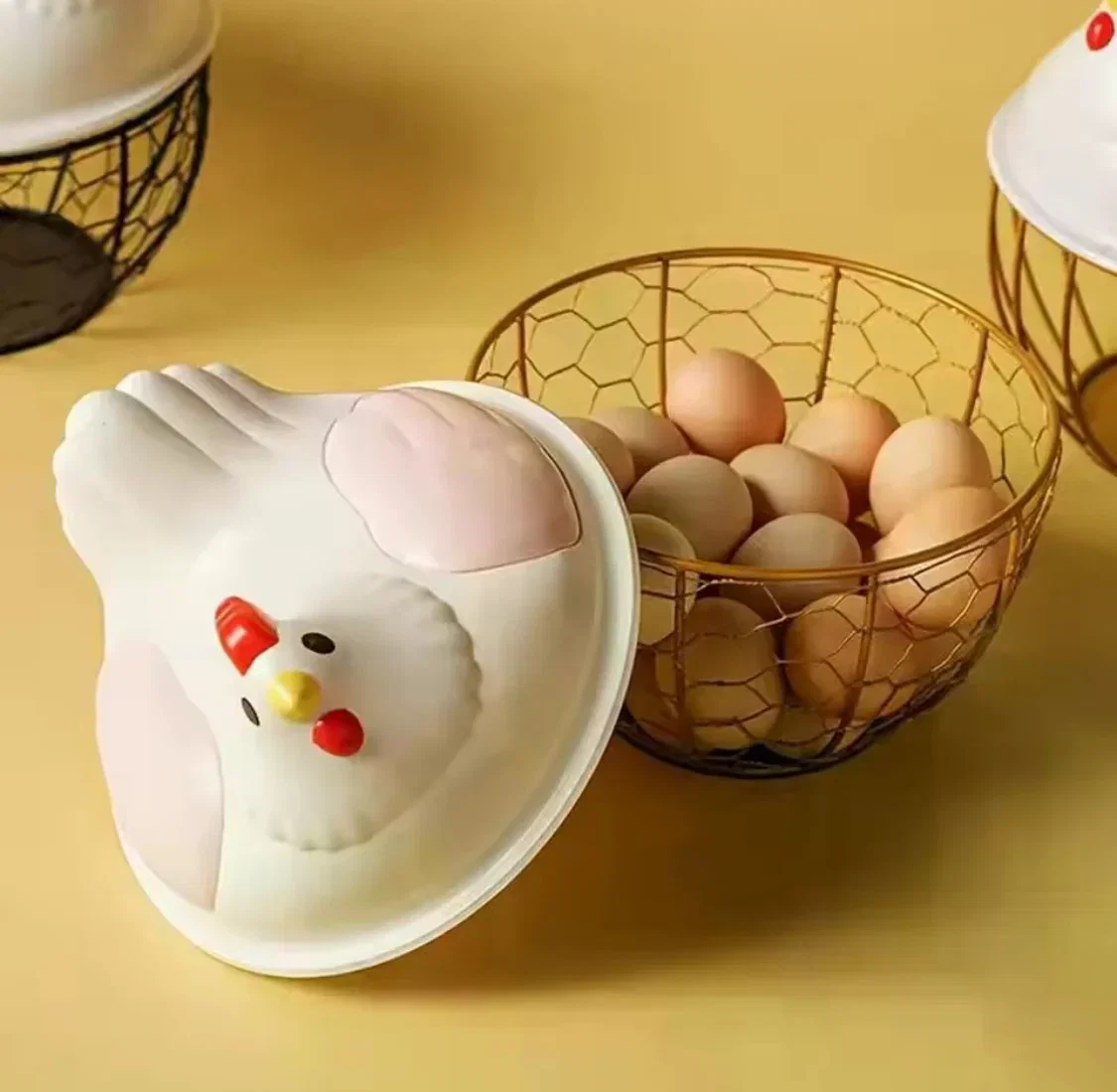Plastic Hen_0