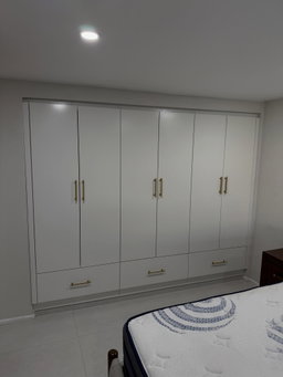 Built in wardrobe 6 Door 