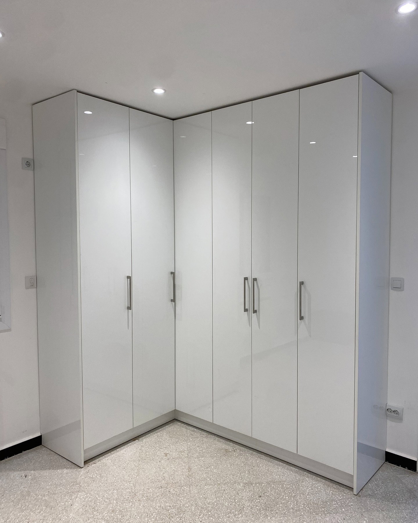 L Shape Built in WARDROBE 5 Door_0