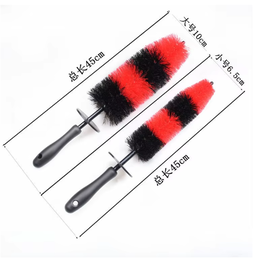 Brosse à pneus pour jantes et autres 