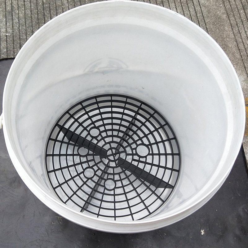  filtre à particules pour seau (grille de lavage pour seau) (Grit Guard)_1