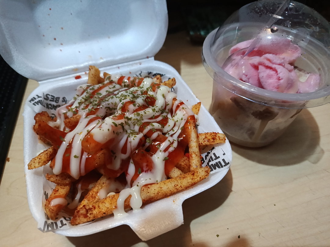 Kentang goreng sauce BBQ