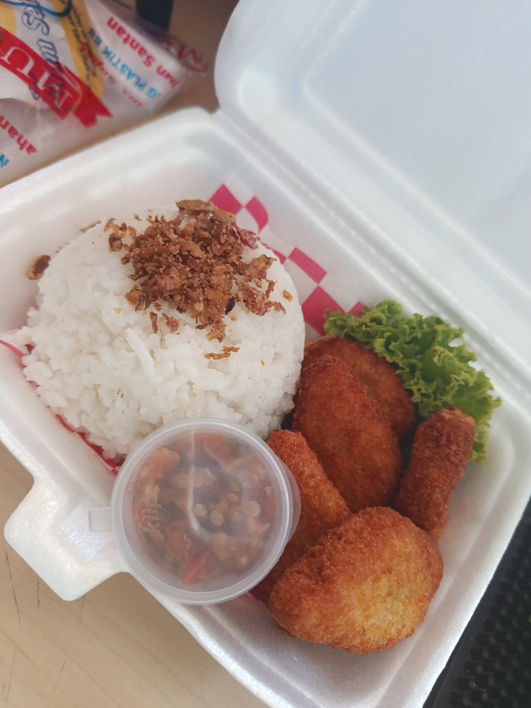 Paket nugget geprek