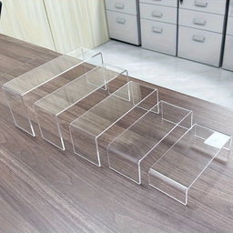 Acrylic Presentation Stands set of 5