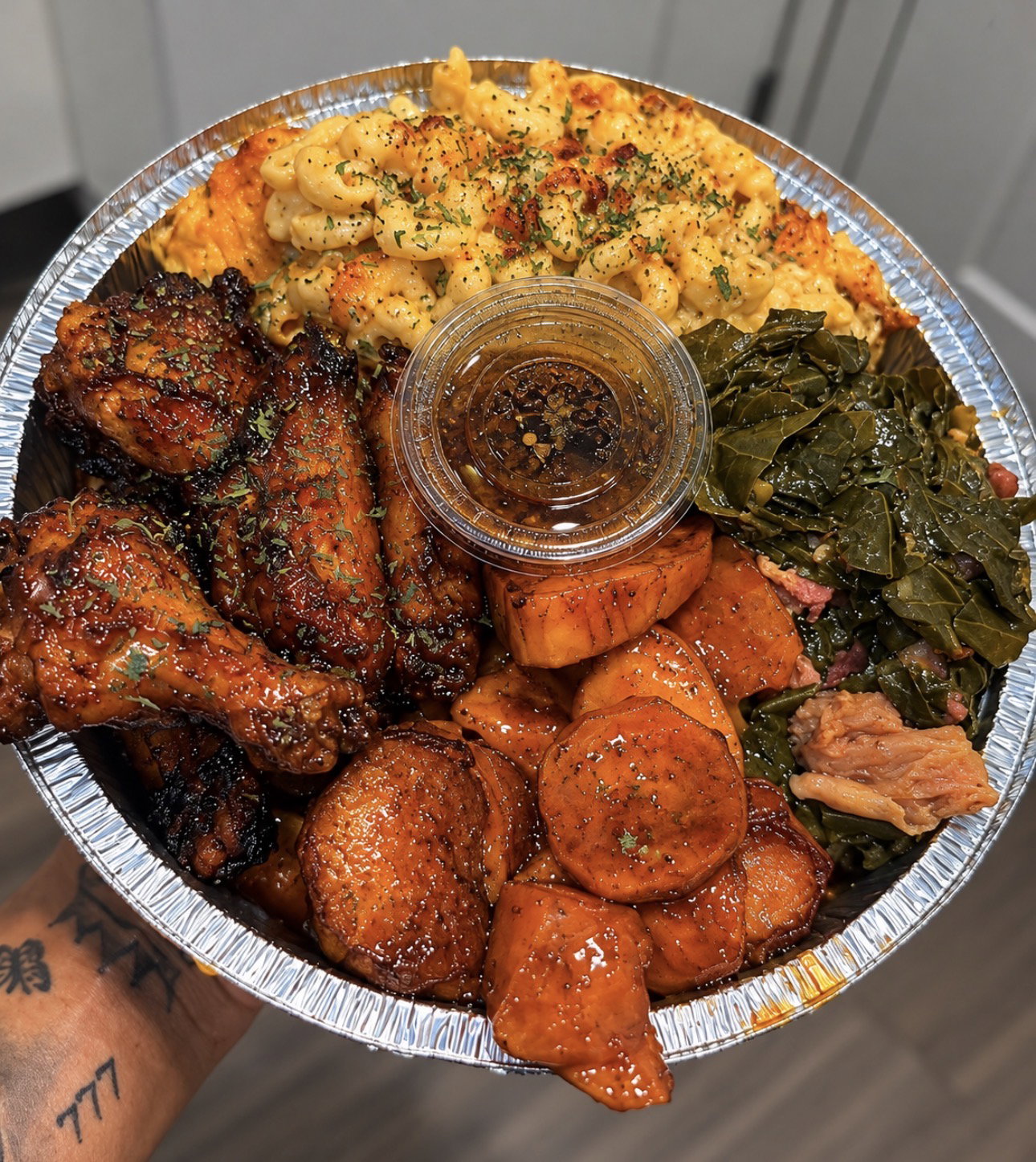 OGF WINGS CORNBREAD BOWL_0