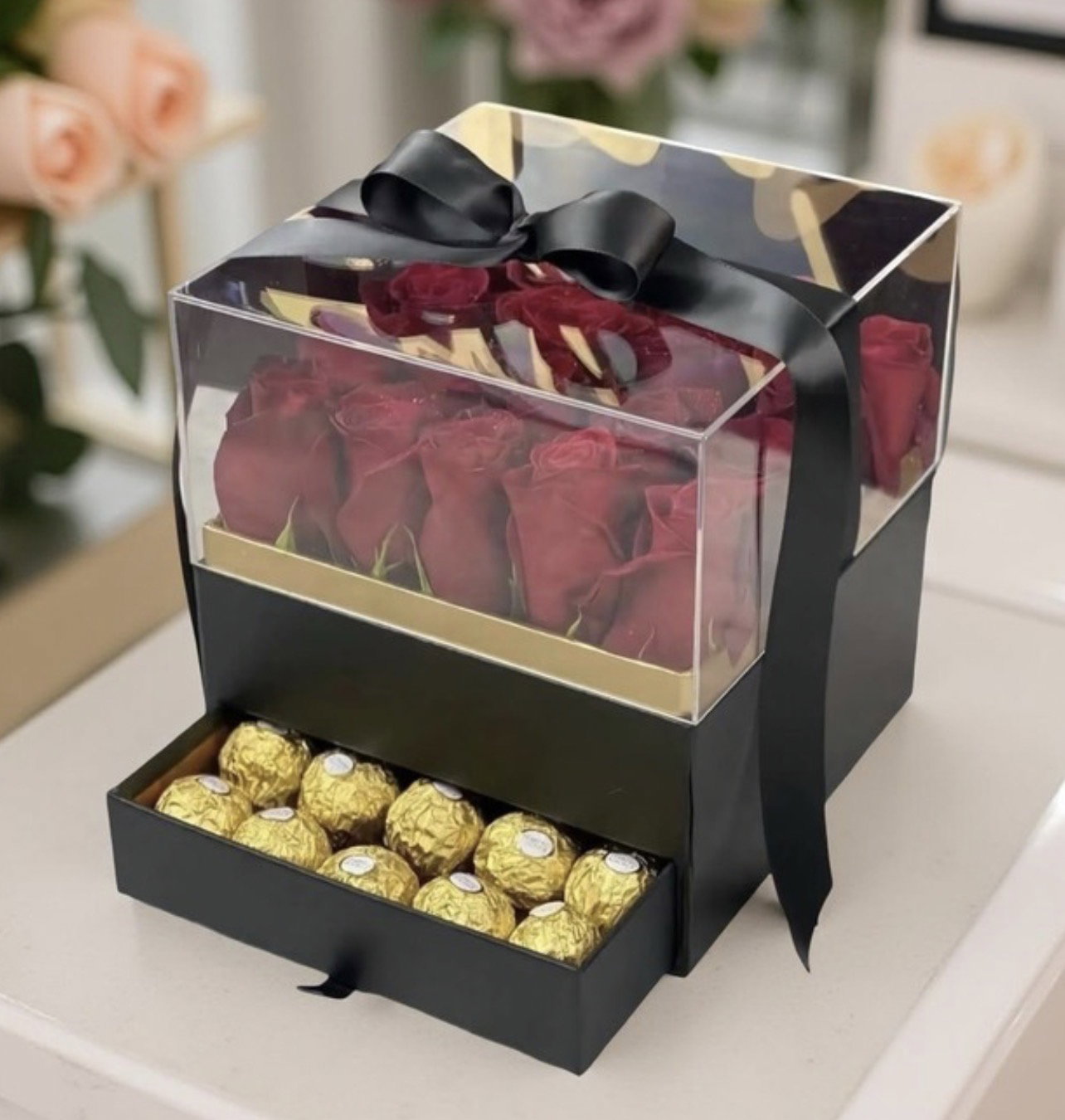 Half Acrylic Box with drawer_0