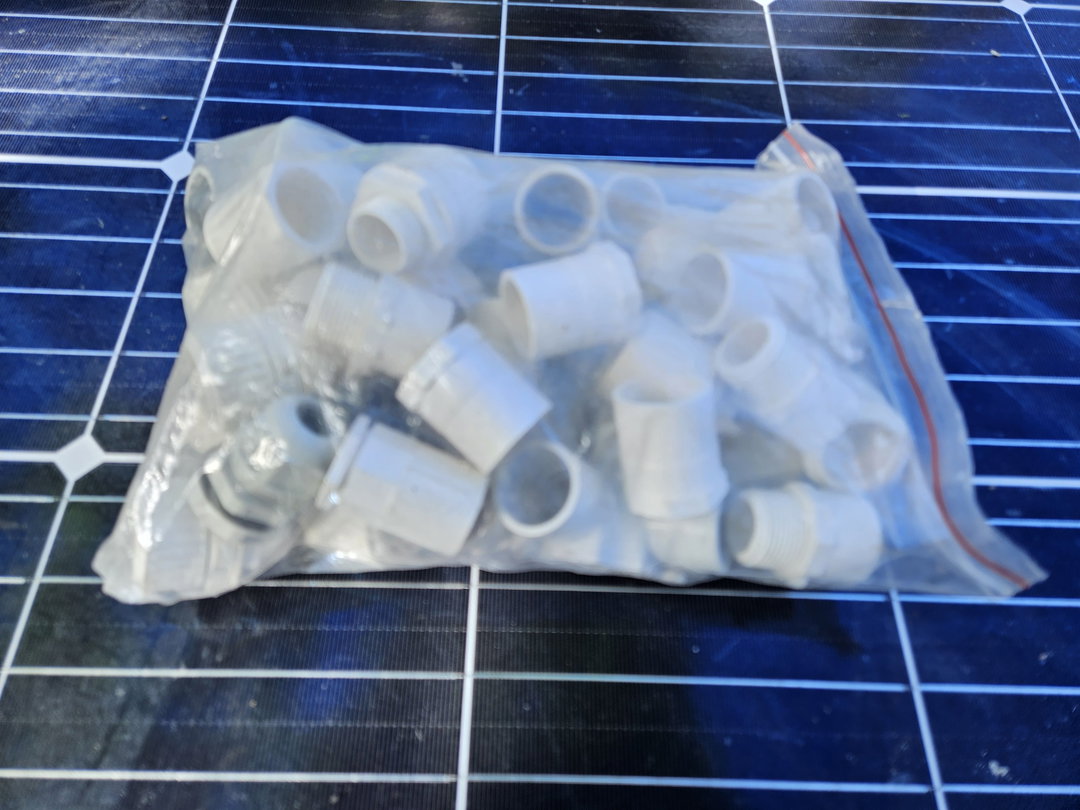 25MM assorted screw glands and elboes