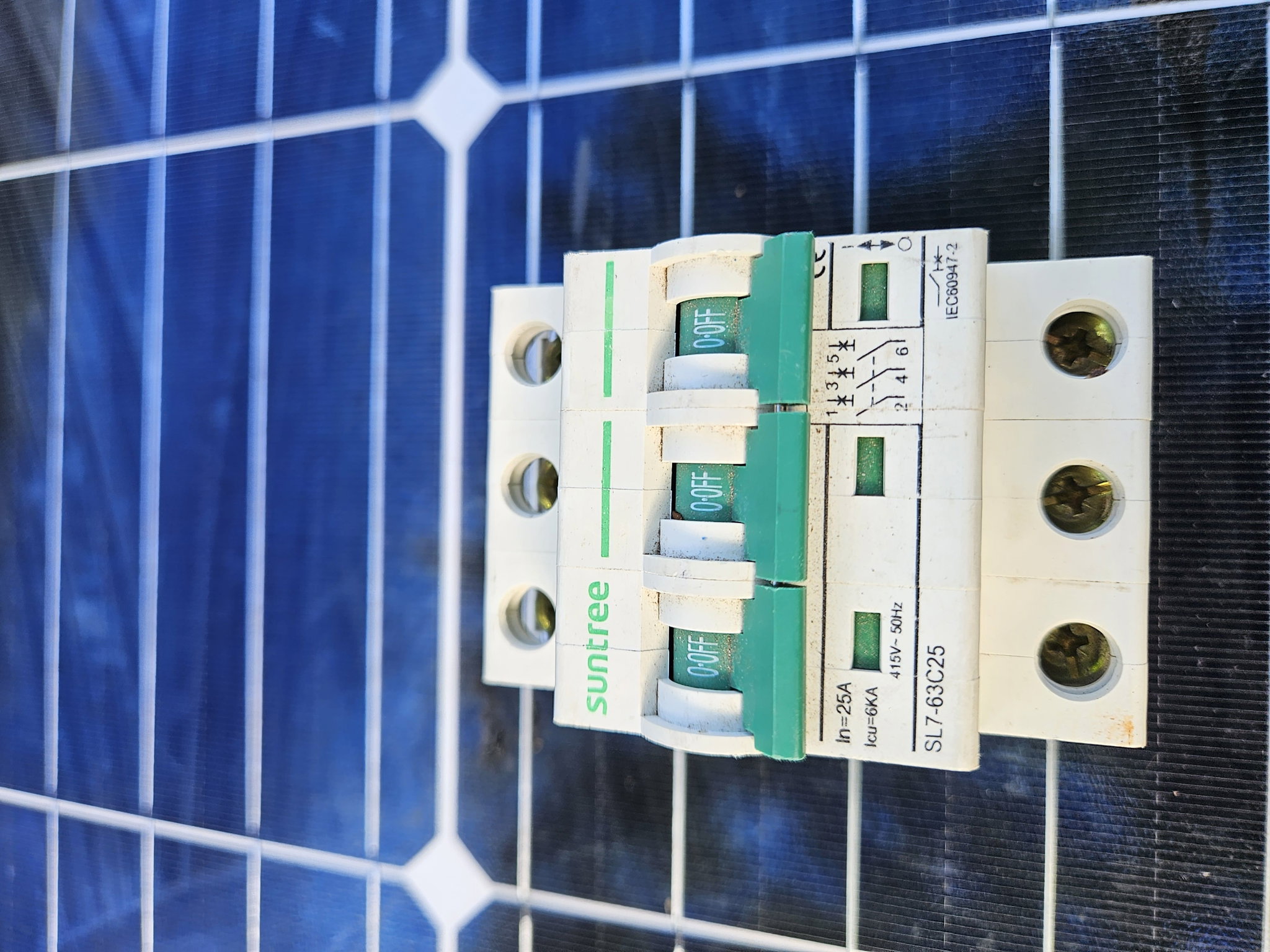 3Phase CB 25A suntree_0