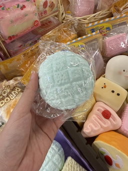 Crunchy Mint Melon Pan