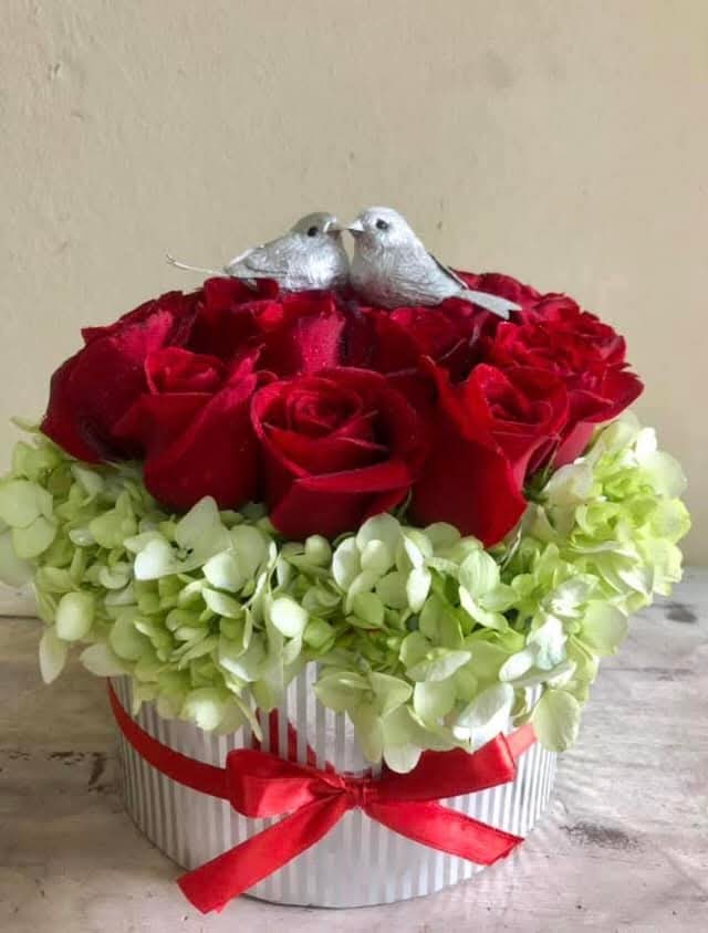 Arreglo rosas y Pajaritos _0