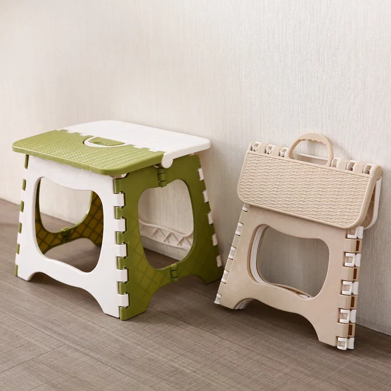 Foldable stool