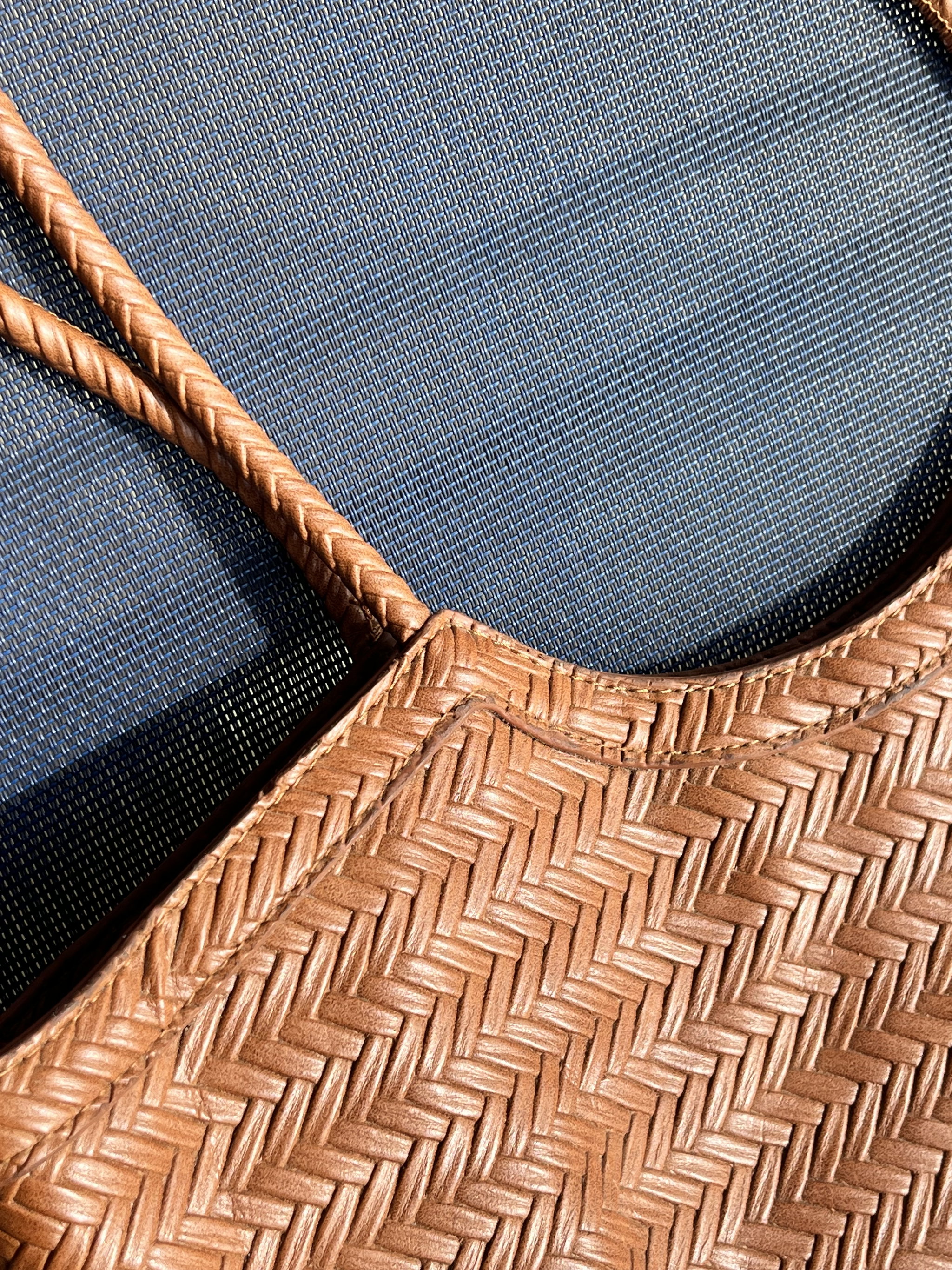 Sac d’épaule tressé – Caramel 🤎_1