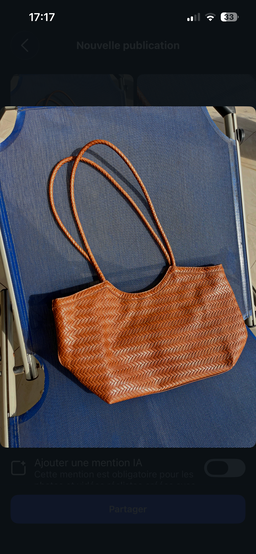 Sac d’épaule tressé – Caramel 🤎