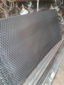 Plat Expanded 4x8 50075